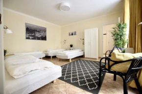 EcoStay Apartment by the Basilica